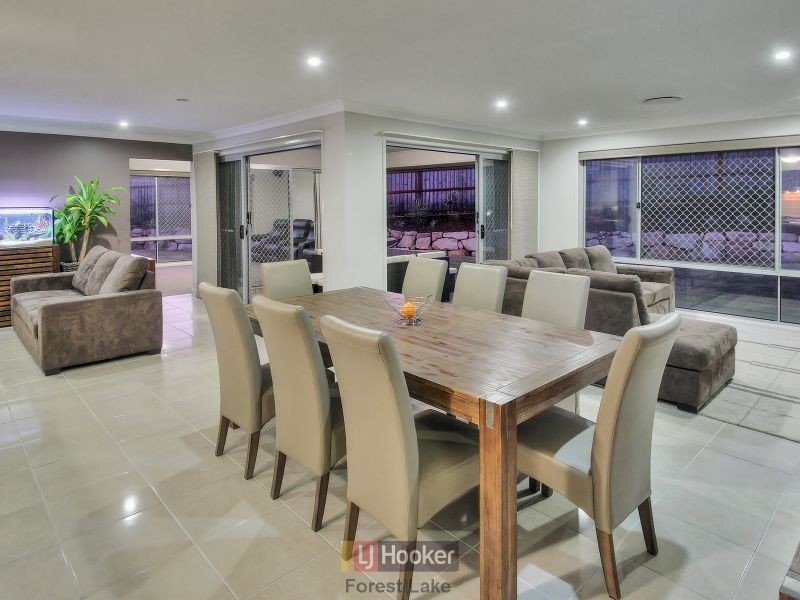 13-15 Richmond Crescent, Waterford QLD 4133