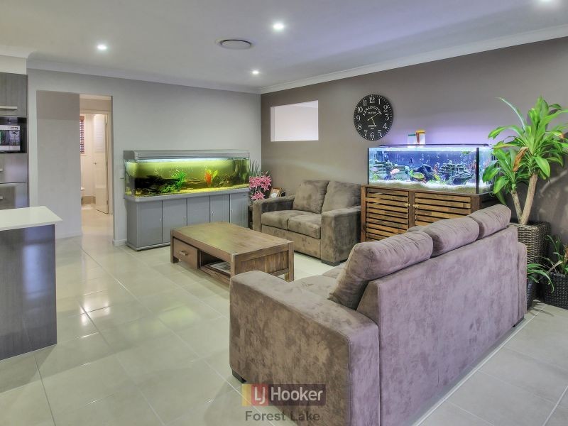 13-15 Richmond Crescent, Waterford QLD 4133