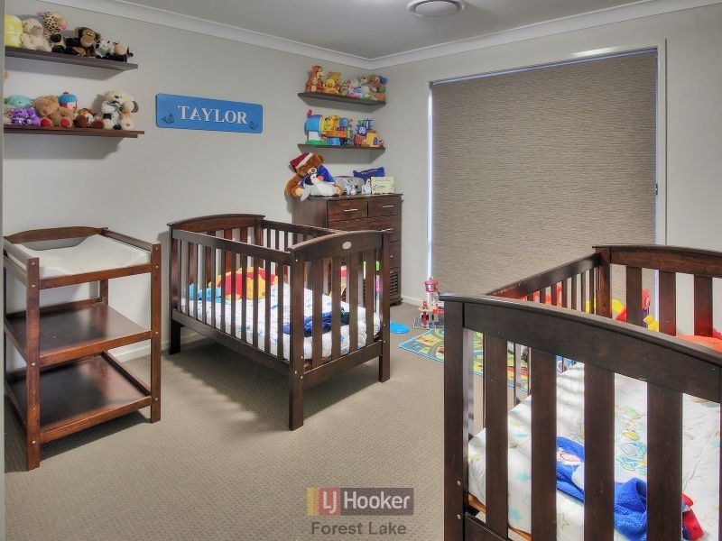 13-15 Richmond Crescent, Waterford QLD 4133