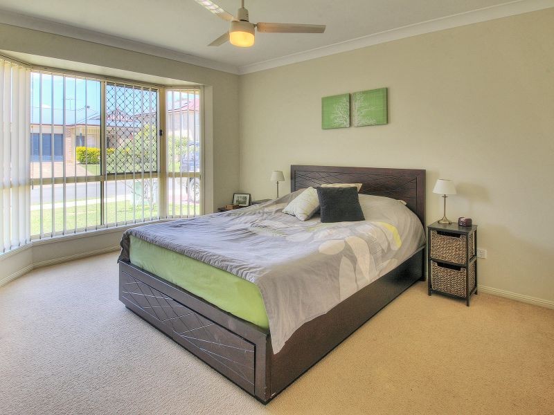 13 Diana Street, Springfield Lakes QLD 4300