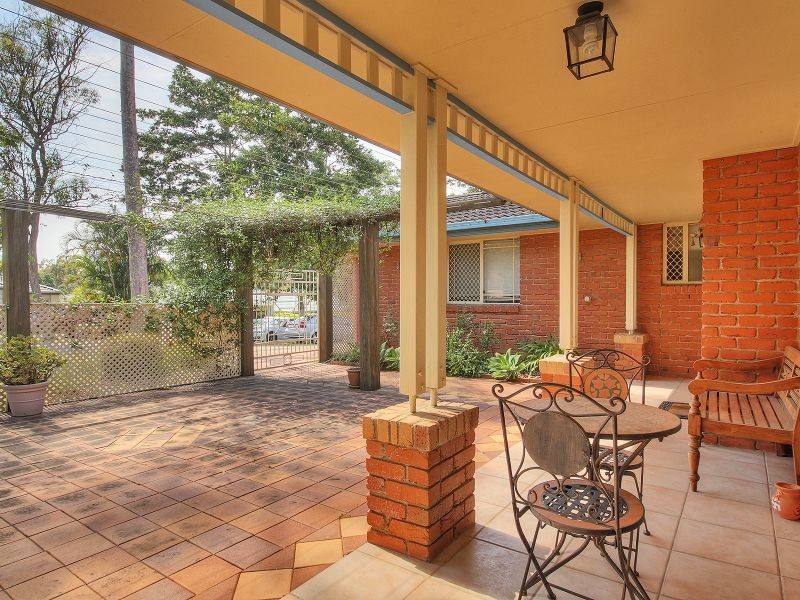 15 Burke Place, Forest Lake QLD 4078