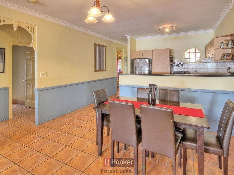 13 Paton Crescent, Forest Lake QLD 4078