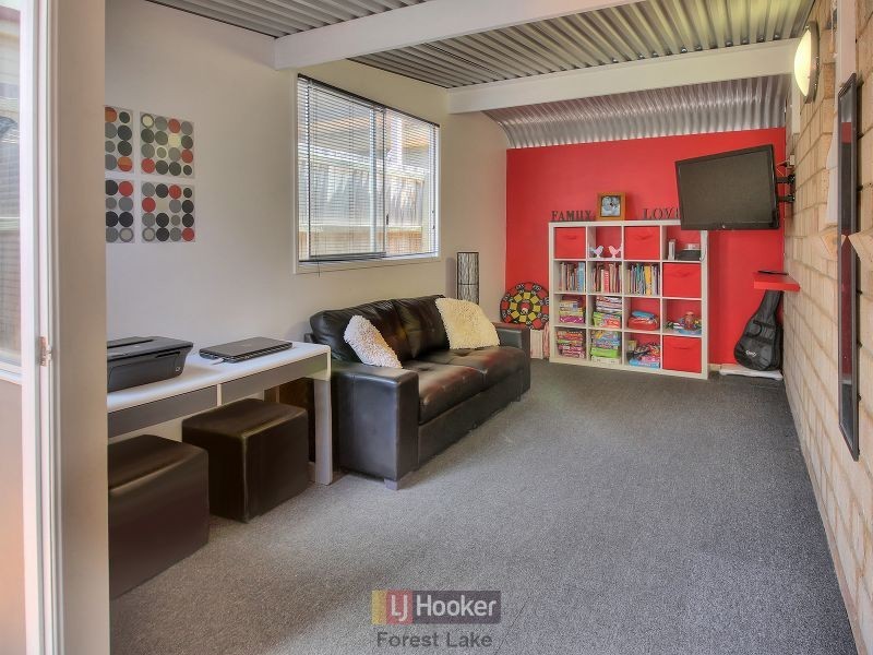 13 Paton Crescent, Forest Lake QLD 4078