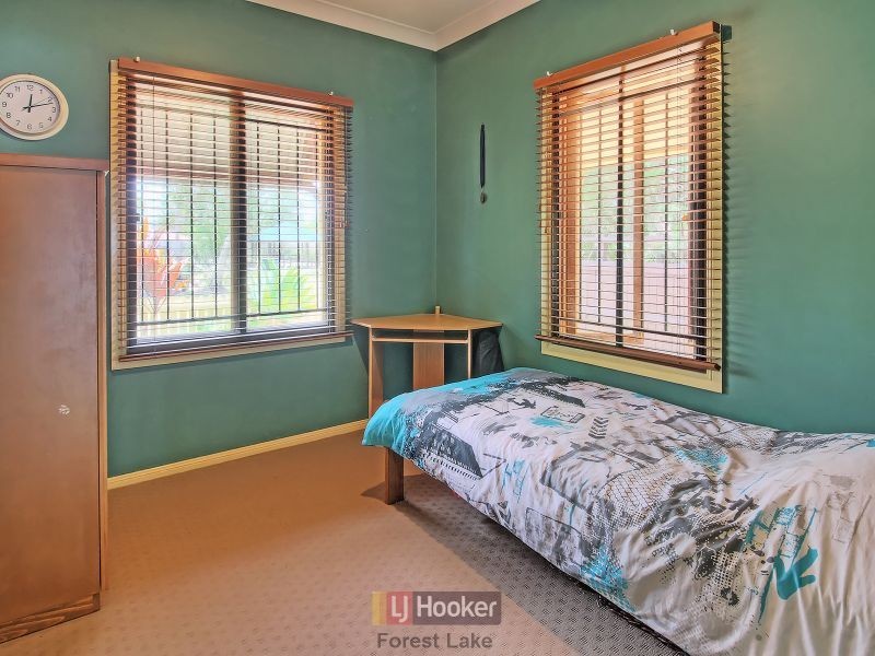 13 Paton Crescent, Forest Lake QLD 4078