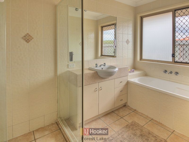 29 Sunview Road, Springfield QLD 4300