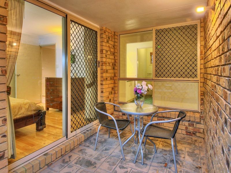 42 Scarlet Place, Forest Lake QLD 4078