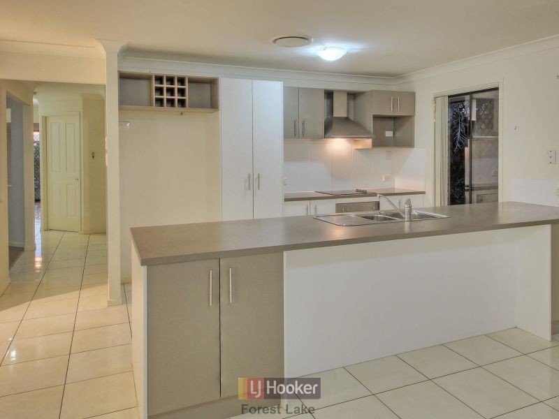 34 Tropical Drive, Forest Lake QLD 4078