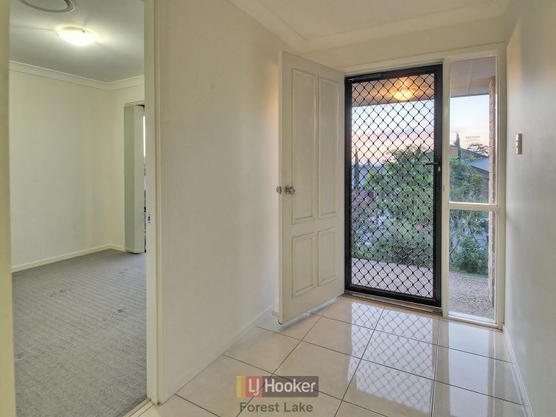 34 Tropical Drive, Forest Lake QLD 4078