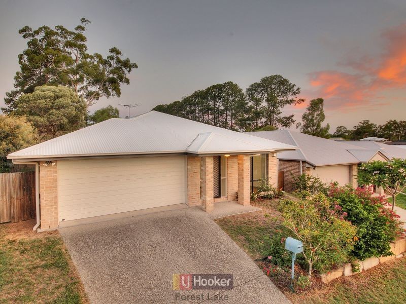34 Tropical Drive, Forest Lake QLD 4078