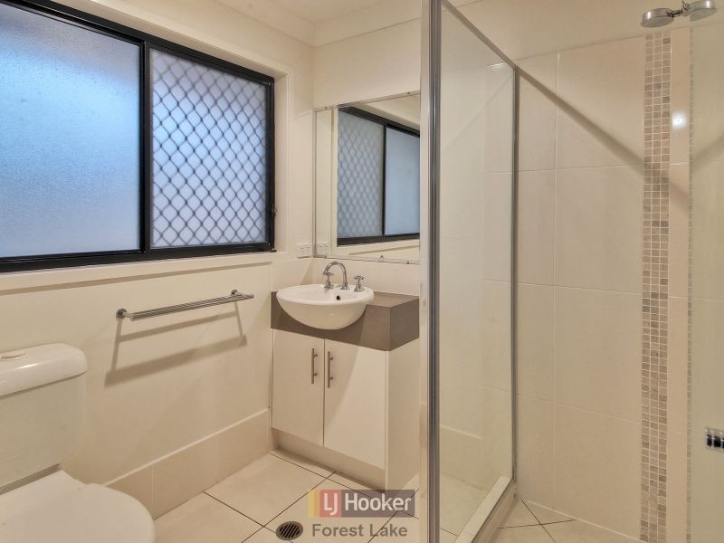 34 Tropical Drive, Forest Lake QLD 4078