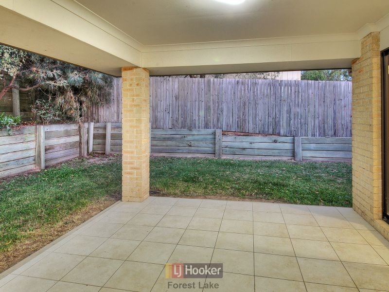 34 Tropical Drive, Forest Lake QLD 4078