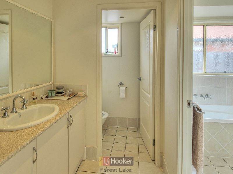 9 Cloudland Court, Springfield QLD 4300