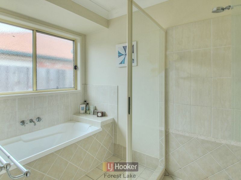 9 Cloudland Court, Springfield QLD 4300