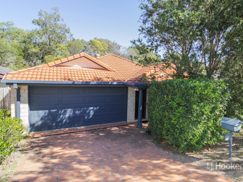 6 Wren Close, Forest Lake QLD 4078