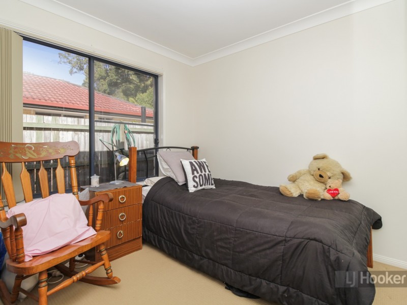 6 Wren Close, Forest Lake QLD 4078