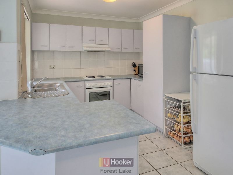 60 Central Street, Forest Lake QLD 4078