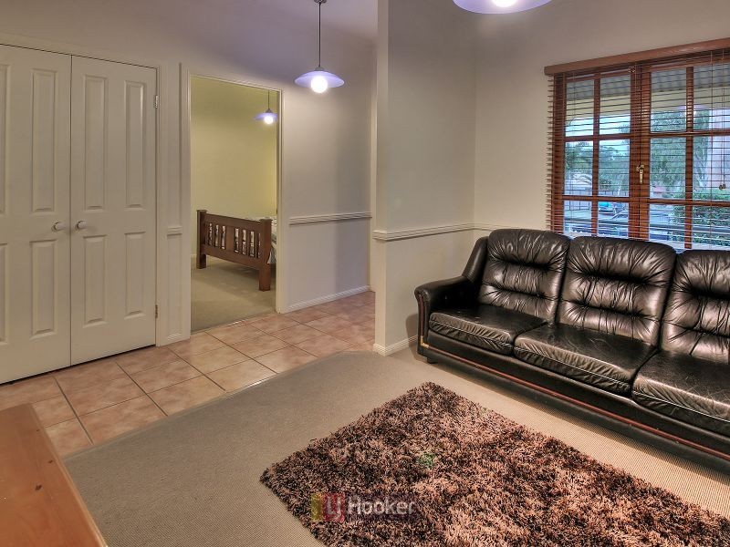 85 Jubilee Avenue, Forest Lake QLD 4078