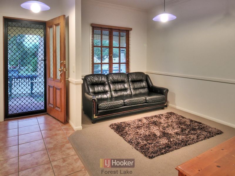 85 Jubilee Avenue, Forest Lake QLD 4078