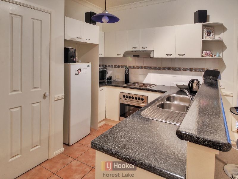 85 Jubilee Avenue, Forest Lake QLD 4078