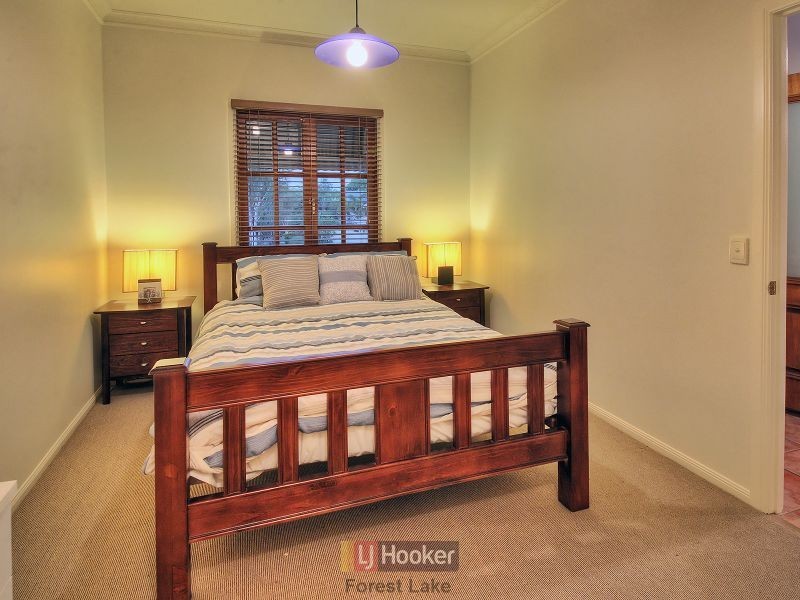 85 Jubilee Avenue, Forest Lake QLD 4078