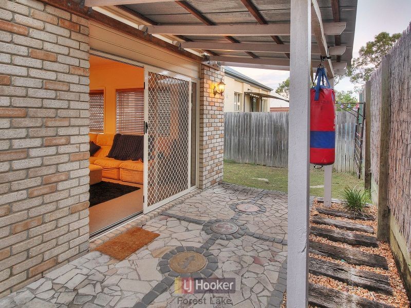 85 Jubilee Avenue, Forest Lake QLD 4078