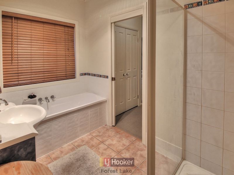 85 Jubilee Avenue, Forest Lake QLD 4078