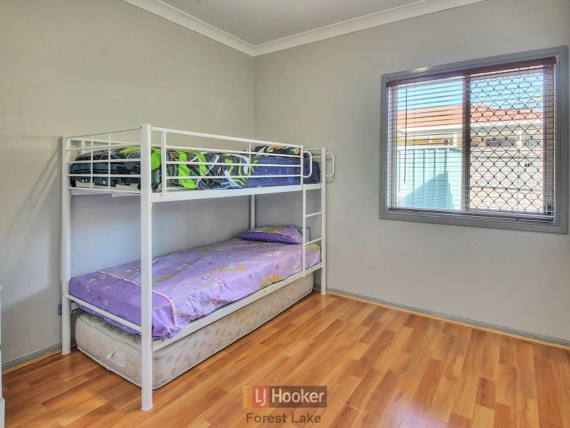 4 Thornton Close, Forest Lake QLD 4078