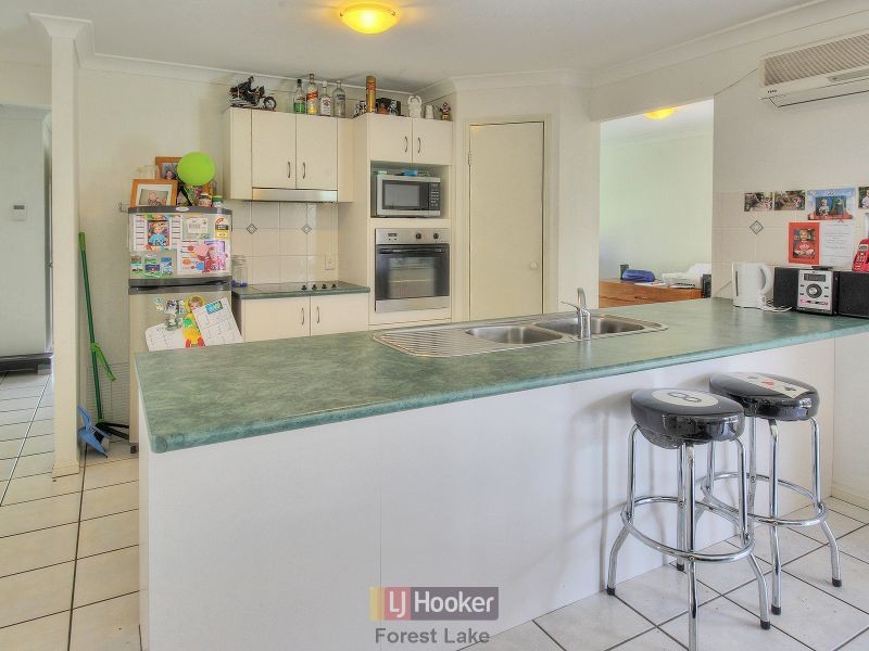 6 Labelle Street, Springfield Lakes QLD 4300