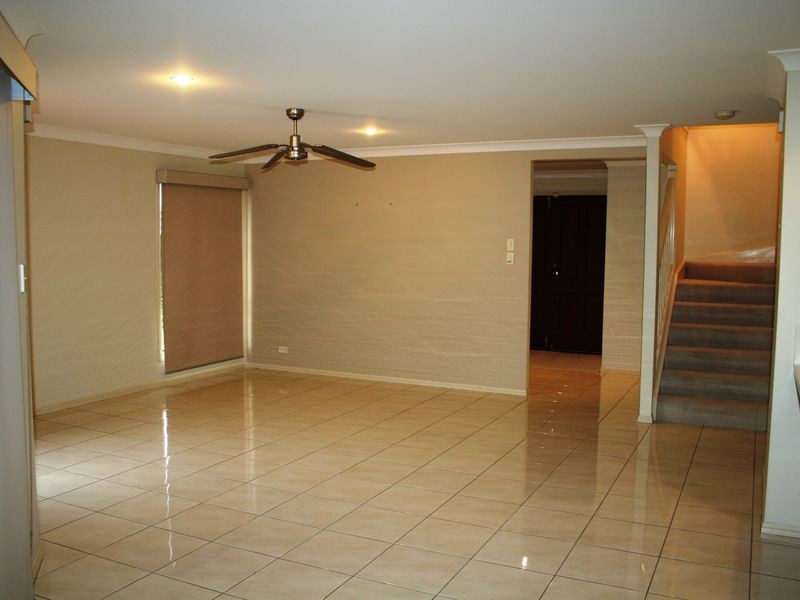 4 Elwood Street, Forest Lake QLD 4078