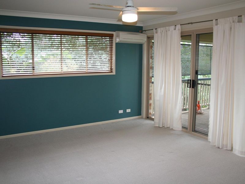 4 Elwood Street, Forest Lake QLD 4078