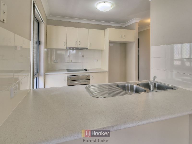 20 Greenleaf Street, Springfield Lakes QLD 4300