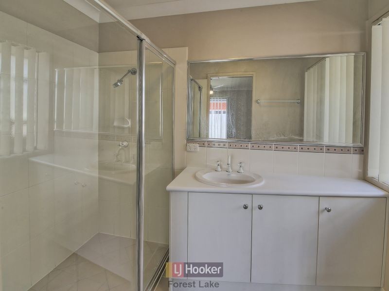 20 Greenleaf Street, Springfield Lakes QLD 4300