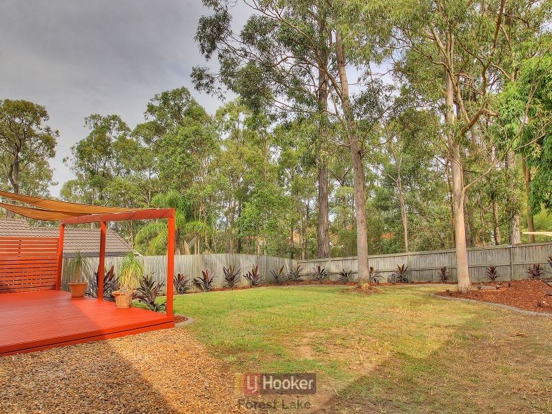 17 Agathis Place, Forest Lake QLD 4078