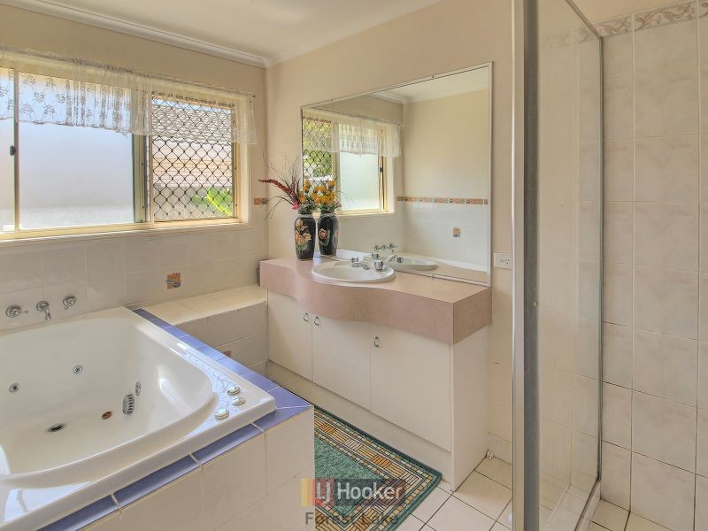 2 Potoroo Place, Doolandella QLD 4077