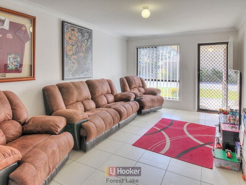 20/7 Roxwell Street, Forest Lake QLD 4078