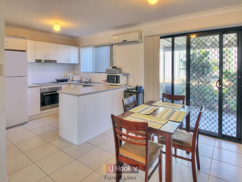 20/7 Roxwell Street, Forest Lake QLD 4078