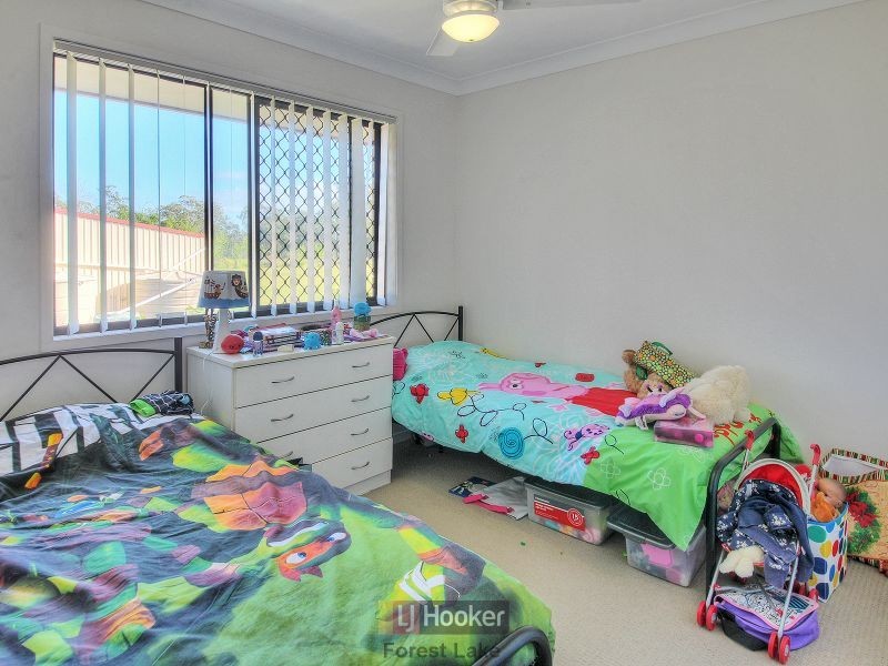 20/7 Roxwell Street, Forest Lake QLD 4078