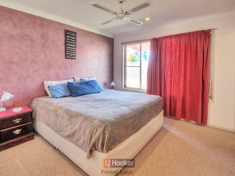 9 Kew Close, Forest Lake QLD 4078