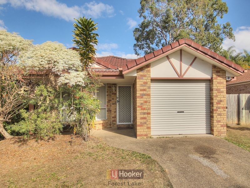 6 Acorn Circuit, Forest Lake QLD 4078