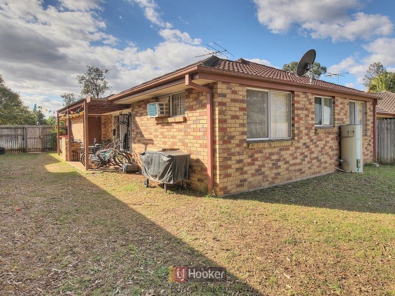 6 Acorn Circuit, Forest Lake QLD 4078