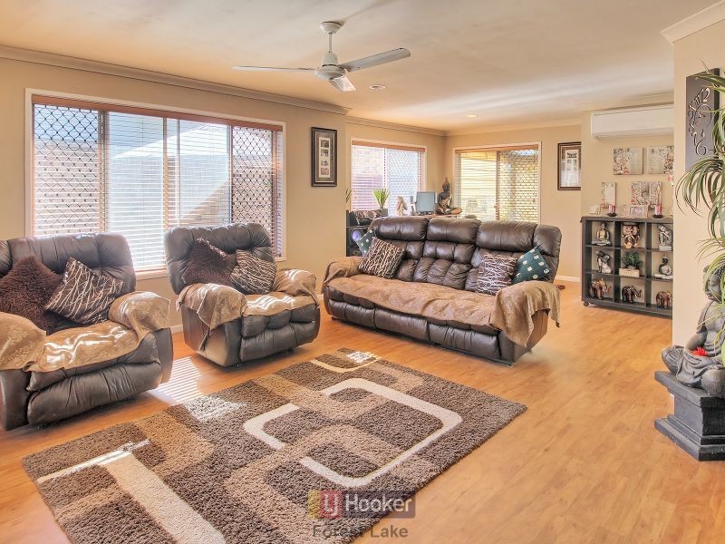 16 Teasel Crescent, Forest Lake QLD 4078