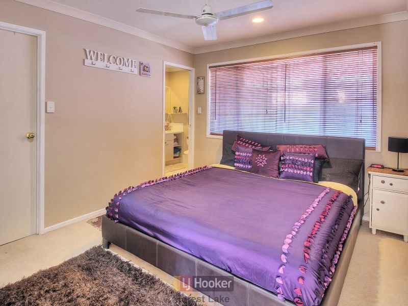 16 Teasel Crescent, Forest Lake QLD 4078