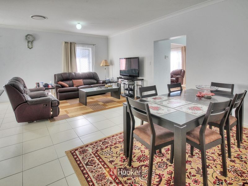 52 Anesbury Street, Doolandella QLD 4077