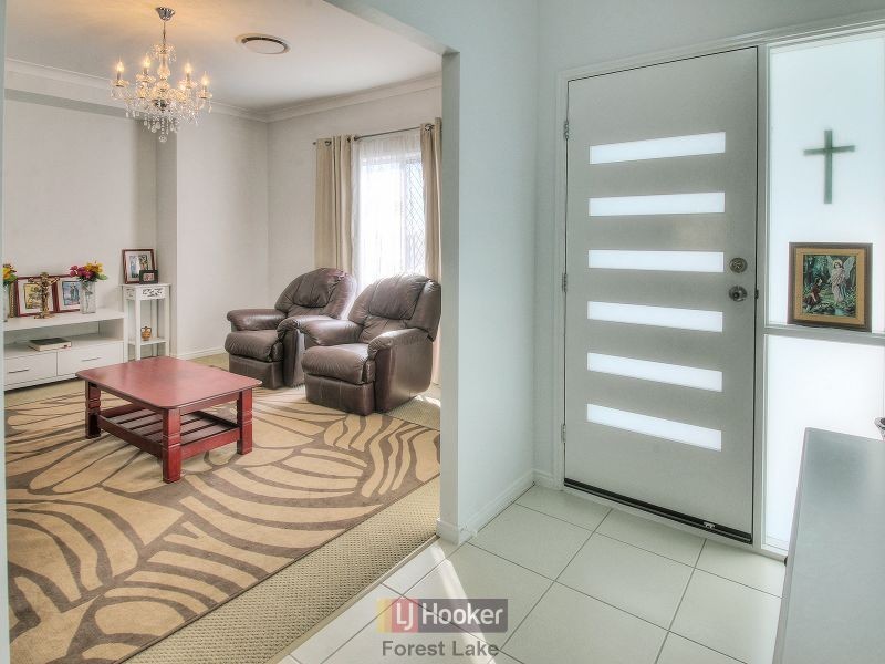 52 Anesbury Street, Doolandella QLD 4077