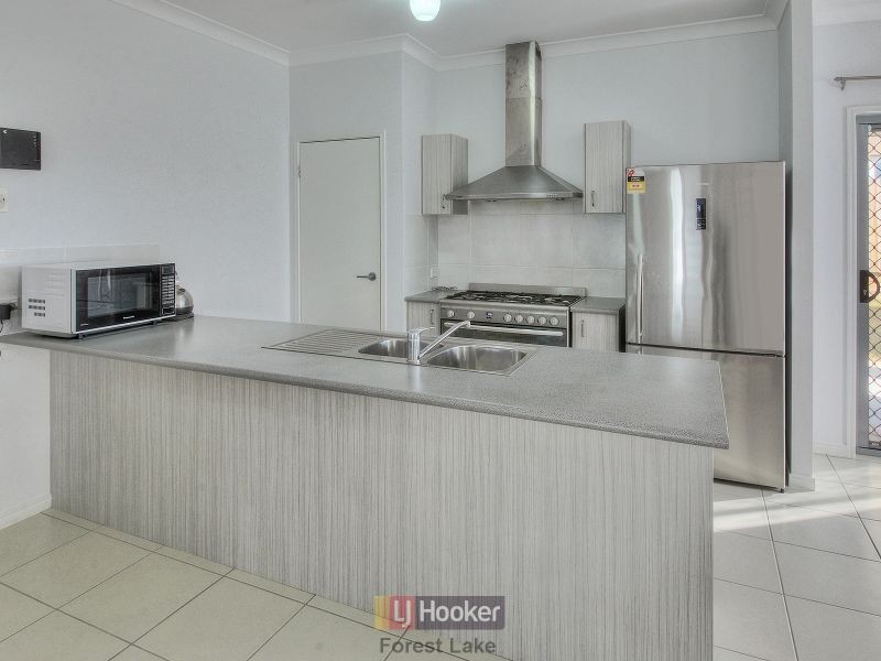 52 Anesbury Street, Doolandella QLD 4077