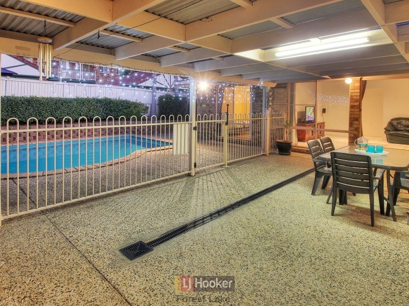 17 Atherton Circuit, Forest Lake QLD 4078