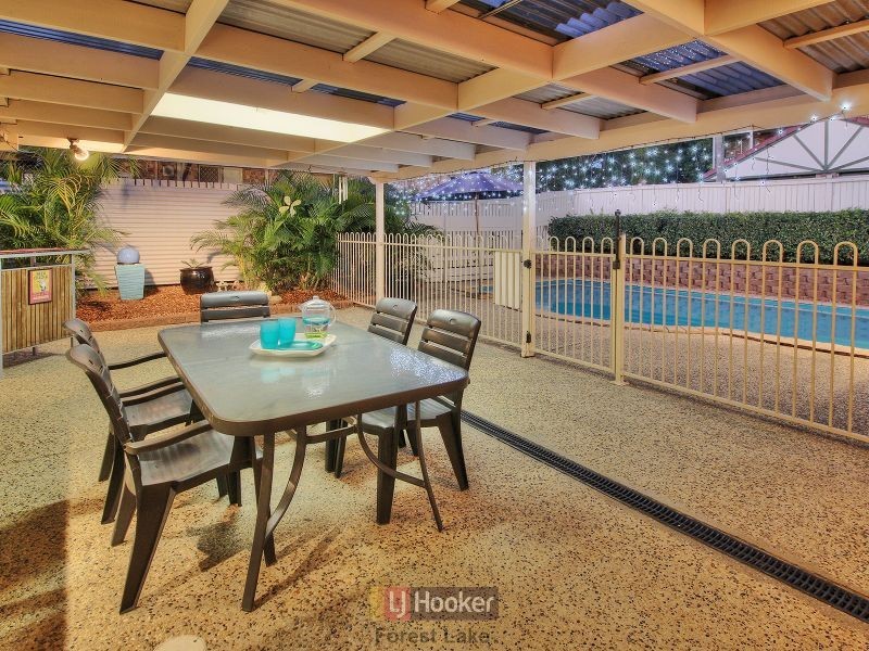 17 Atherton Circuit, Forest Lake QLD 4078