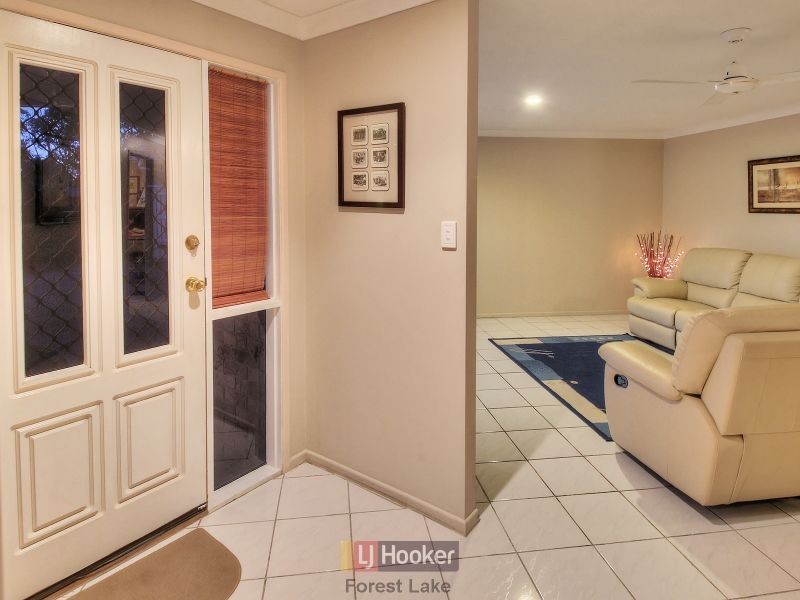 17 Atherton Circuit, Forest Lake QLD 4078