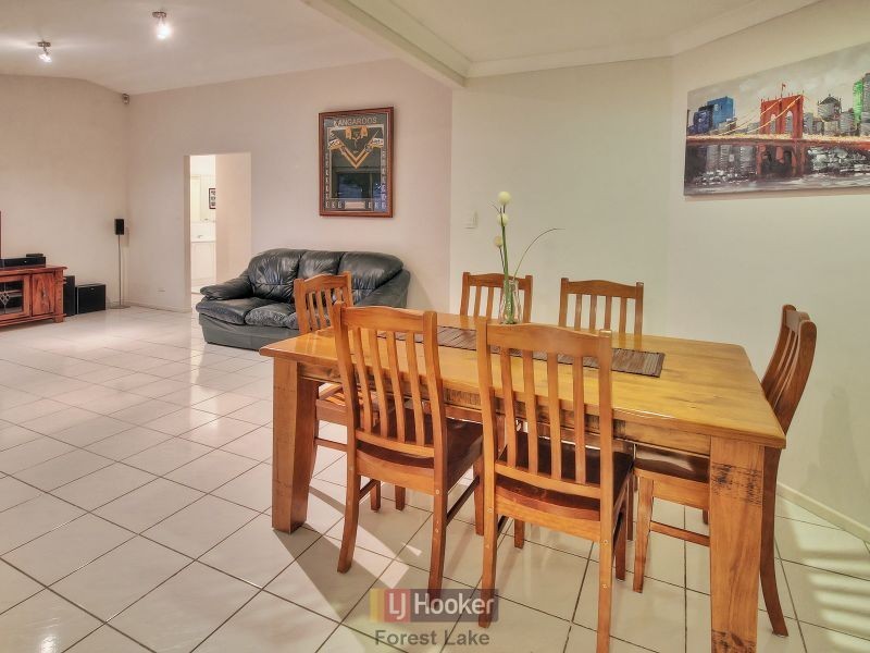 17 Atherton Circuit, Forest Lake QLD 4078