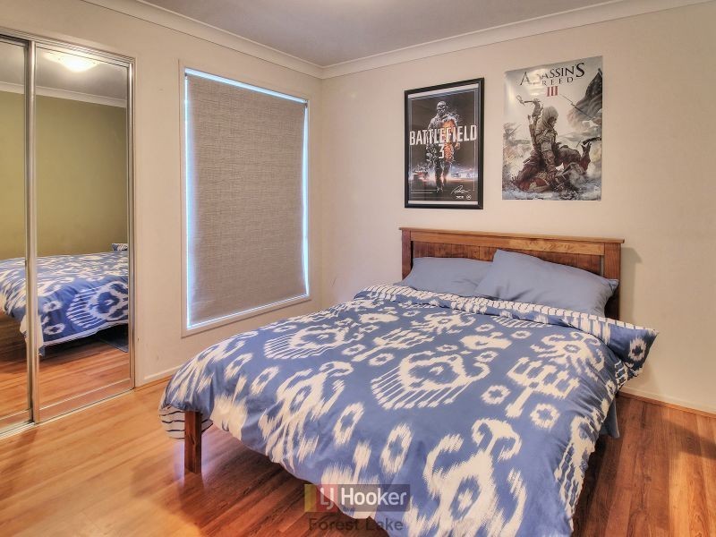 17 Atherton Circuit, Forest Lake QLD 4078